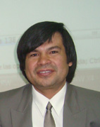 V�ctor Ram�n Ortiz Ch�vez Seud. �El Vrocha�, creador de las mascaricaturas o caricaturas en tres dimensiones. C/03/04/09.