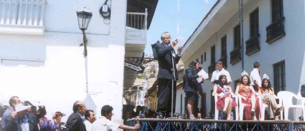 El Presidente de la Promoci�n Bodas de Rub�, expresando su saludo y su mensaje en nombre de su Promoci�n. Cajamarca, agosto 2006.