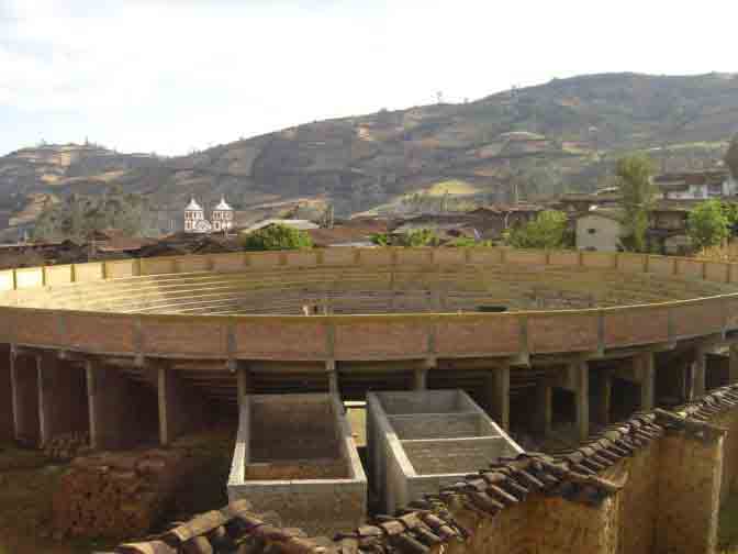 Plaza de Toros de Llapa, donde se realizan las grandes corridas taurinas en honor a Jes�s Nazareno Cautivo.
